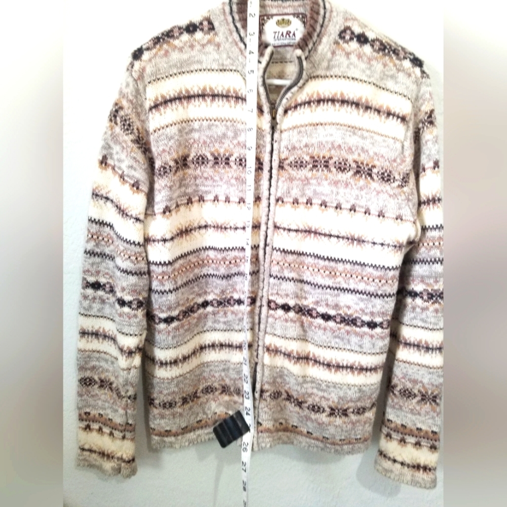Ladies woven sweater